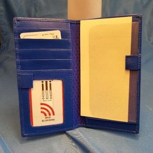 ILI Soft Leather Blue Checkbook Cover Brand New!